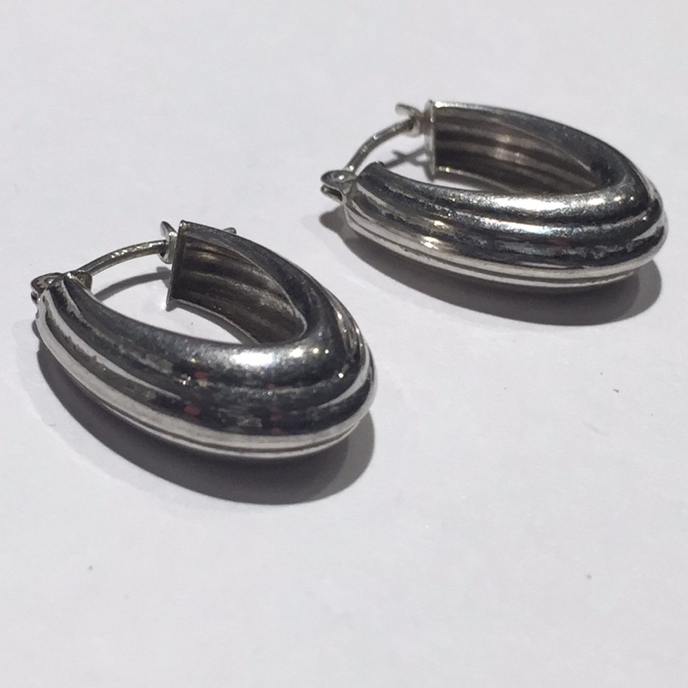 14k white gold hoop earrings